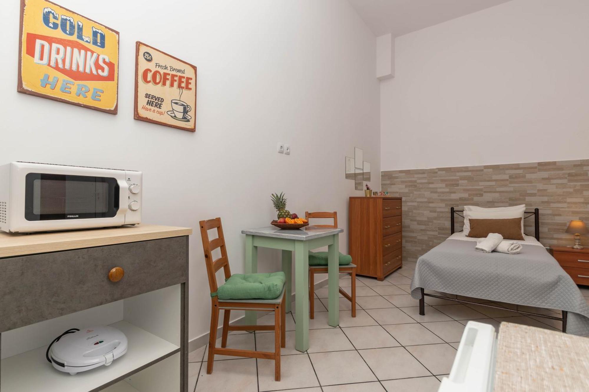 Dora'S Apartments لاغاناس المظهر الخارجي الصورة