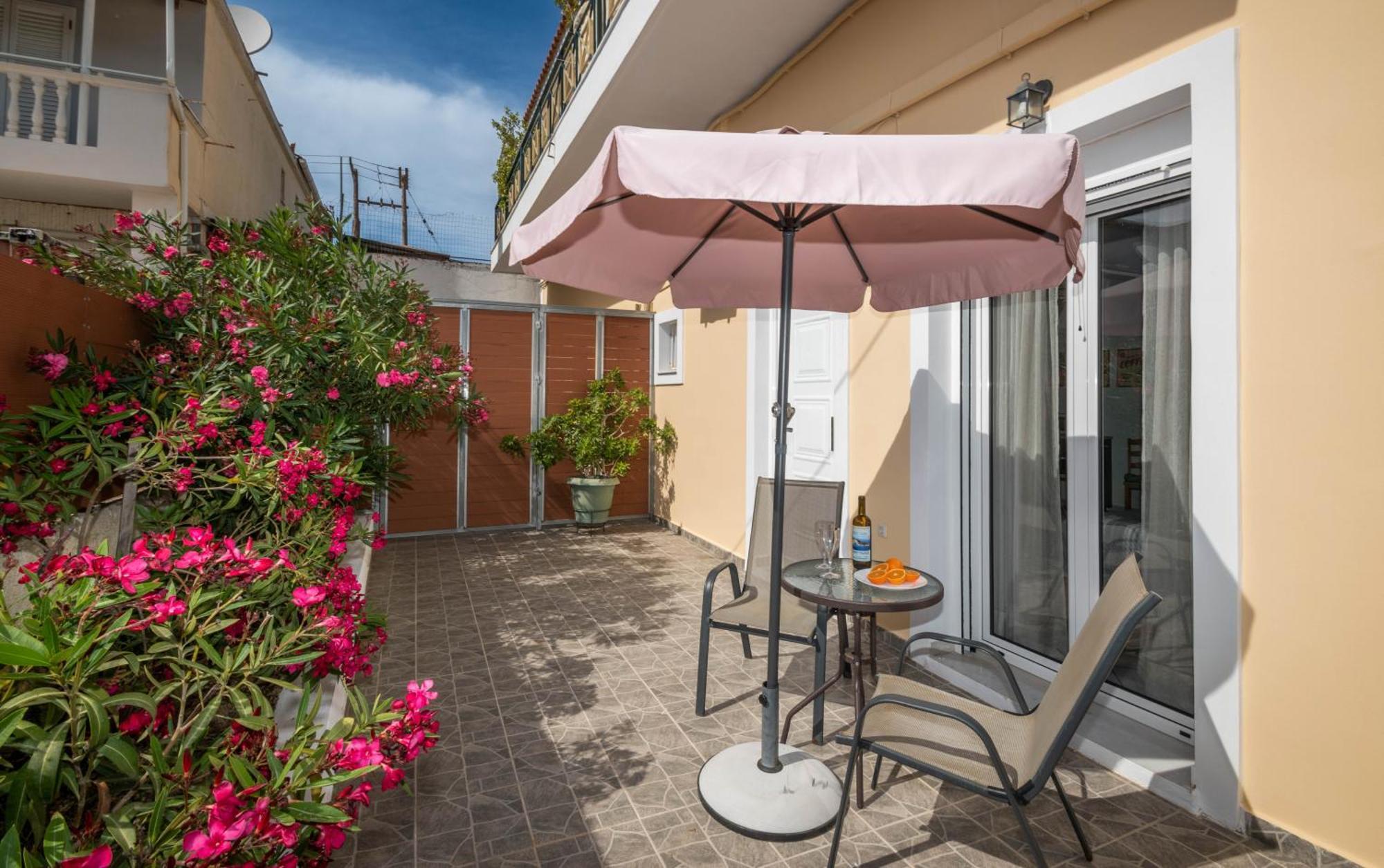 Dora'S Apartments لاغاناس المظهر الخارجي الصورة