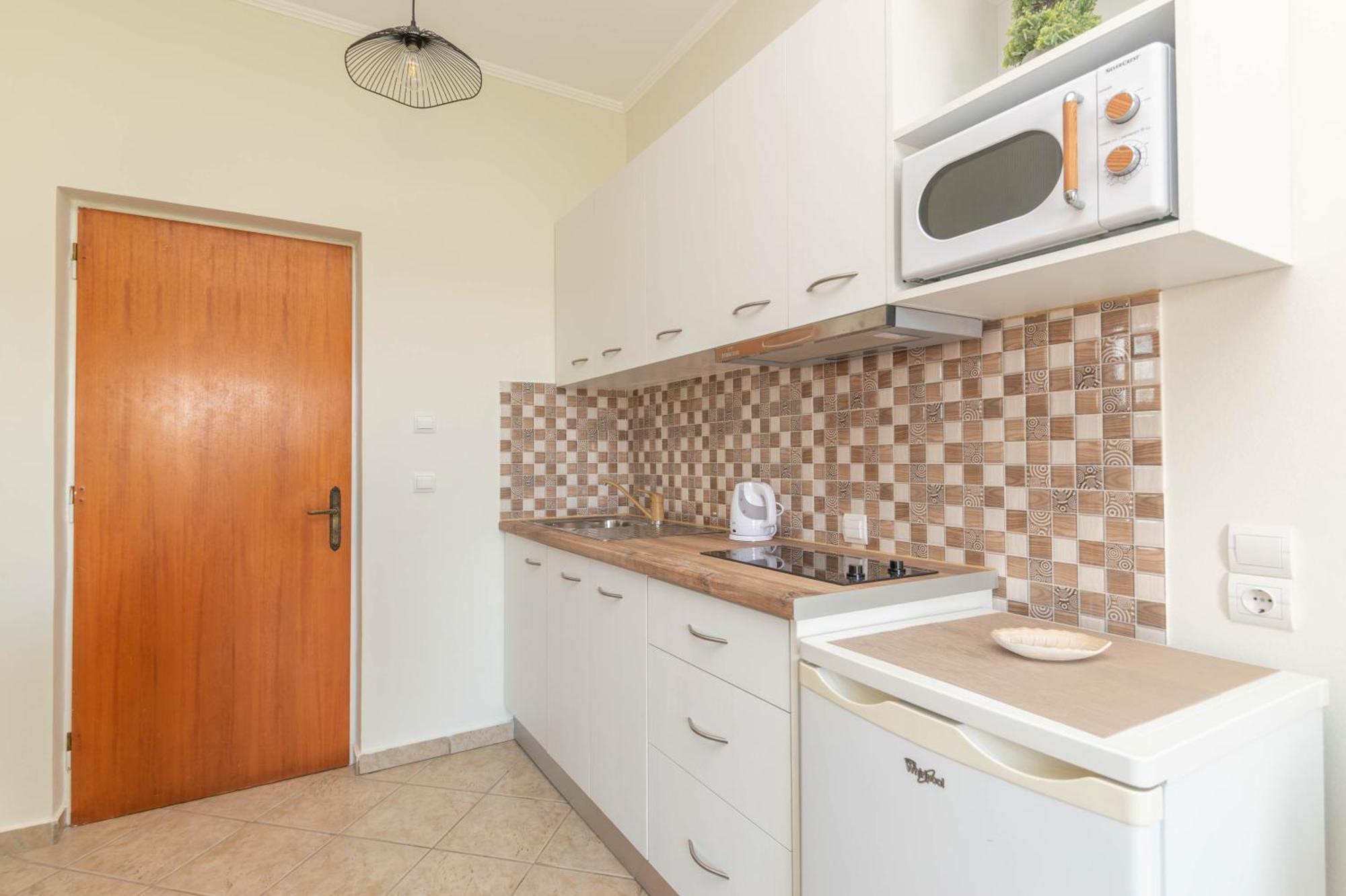 Dora'S Apartments لاغاناس المظهر الخارجي الصورة